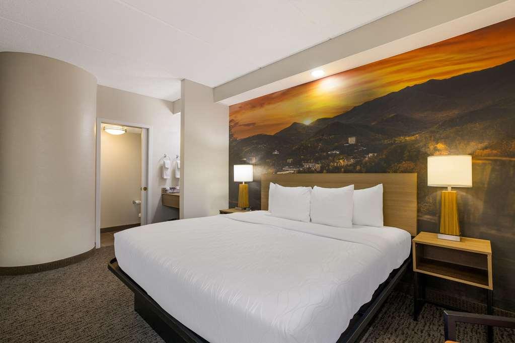 Clarion Pointe Sevierville-Pigeon Forge الغرفة الصورة